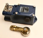 Schmersal T2L 035-11Z-M20 Limit Switch Safety Sensor Metal Case IP67. Fixed Price $98.00.