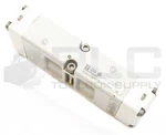 Parker HA6VXBG023A Double Solenoid 4-WAY 3-POSITION Valve 145PSIG 120V 60HZ. Fixed Price $36.00.