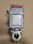 Honeywell V4055A 1031 Fluid Power Gas Valve 110/120V 50/60 & V5055A 1020. Fixed Price $199.99.